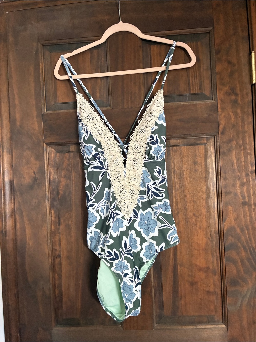 Cupshe Olive Green Floral One-Piece Swimsuit with Beige Lace Trim
